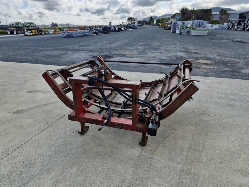 Used Bale Feeder ($3000 + GST) Carousel 2