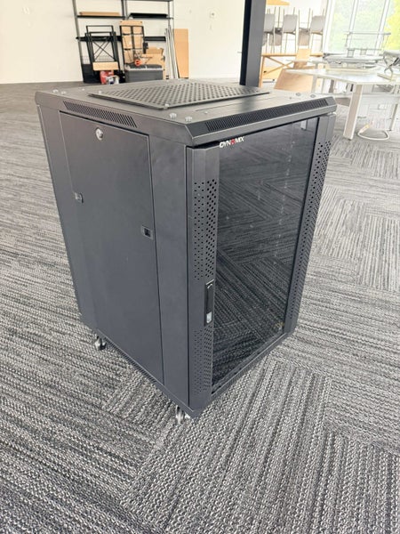 Dynamix 18RU Server cabinet with glass door and on wheels. Carousel 2