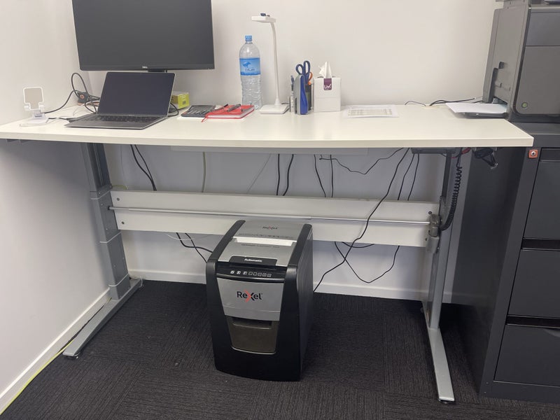 Office desk Carousel 2