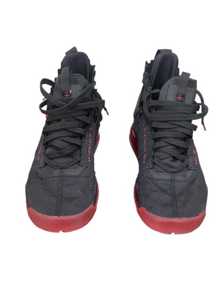 NIKE AIR JORDAN PROTO MAX 720 BLACK Carousel 1