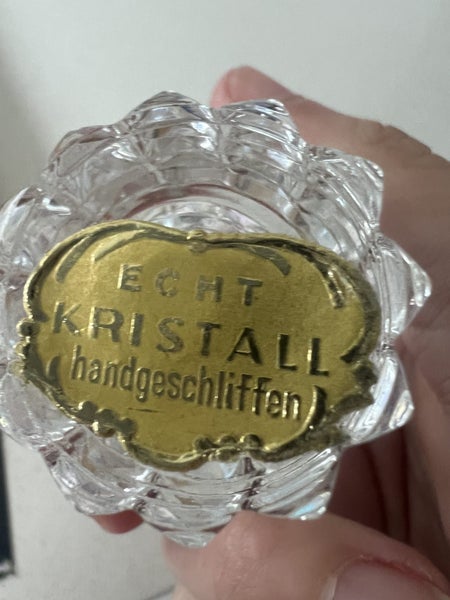 Echt Kristall handgeschliffen crystal perfume spray bottle Carousel 2
