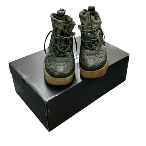 NIKE AIR FORCE 1 HIGH WINTER GORE-TEX Carousel 1