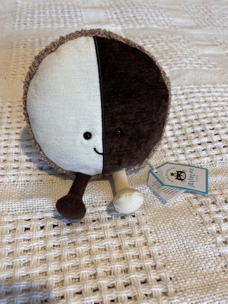 Jellycat Amuseables Nibblechip Cookie - New York Diner Experience Exclusive Carousel 1