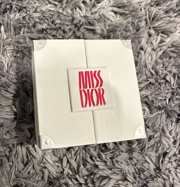 NEW AUTHENTIC CHRISTIAN DIOR MISS DIOR PERFUME 5ML Carousel 2