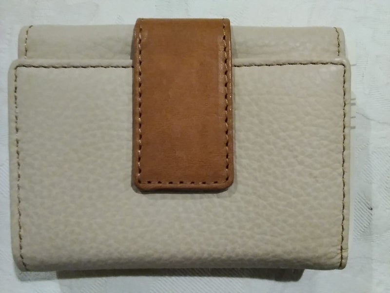 Purse/ wallet Carousel 2