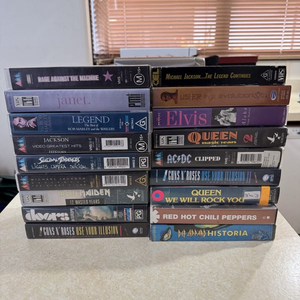 bulk music vhs lot Carousel 1