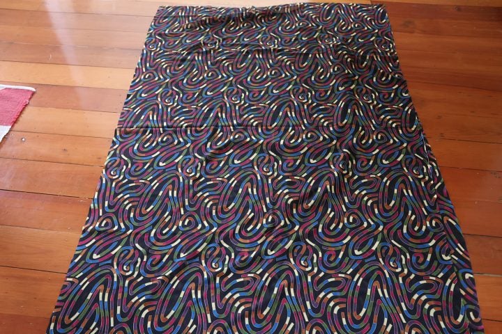3.6 Metres of Stunning Retro Black Patterned Fabric - Not Static-y Carousel 6