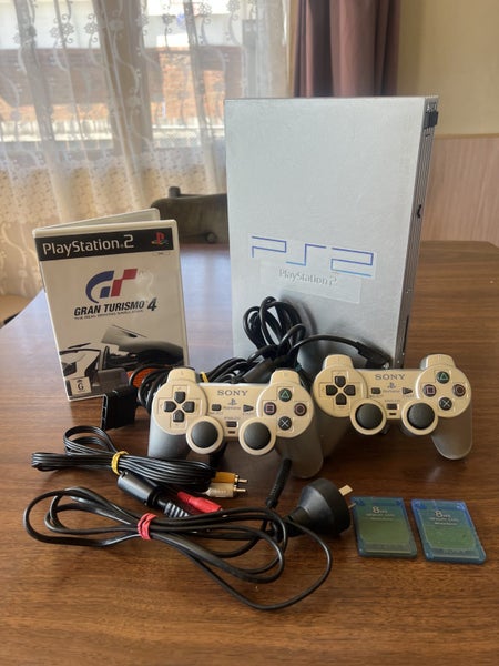 PS2 Fat Bundle with 2 Controllers - Great Condition63934648213506110