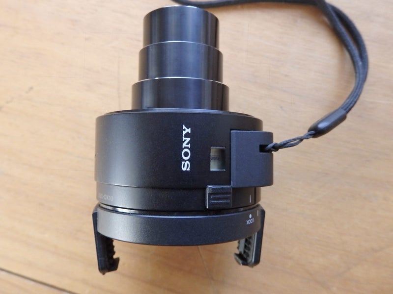 Sony Cybershot DSC-QX10 add 10xZoom to your phone Carousel 6