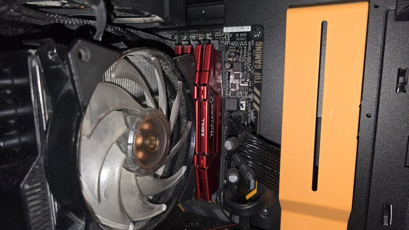 BEST MIDRANGE Gaming PC64022136342785114