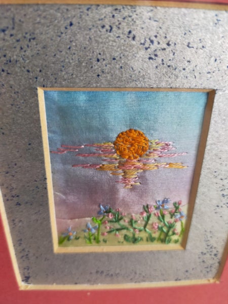 Solid frame embroided art Carousel 5