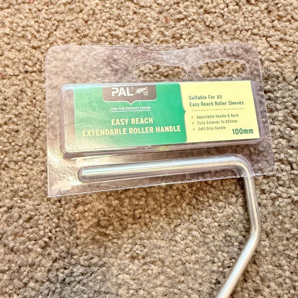 PAL Easy Reach Extendable Roller Handle 100mm Carousel 2
