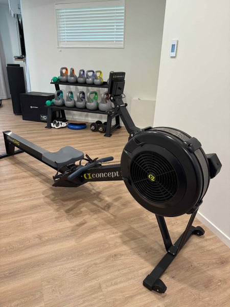 Concept 2 PM5 - 2021, 84 hours use63940526246274114