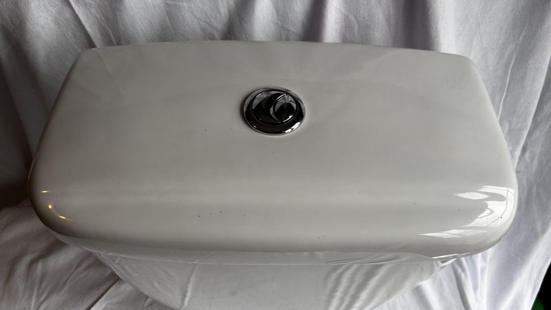 Toilet Cistern Carousel 2