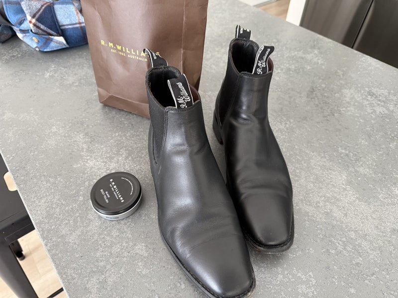 RM Williams boots63941757966977112