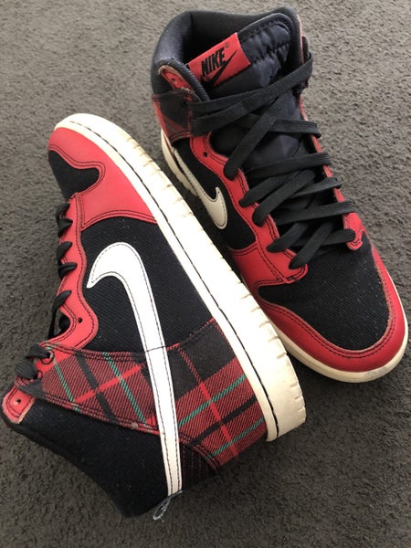Nike shoes Youth Carousel 2