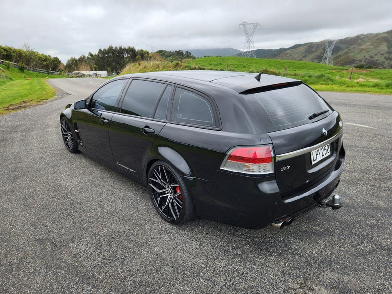 2010 Holden HSV Tourer R864338115598209114