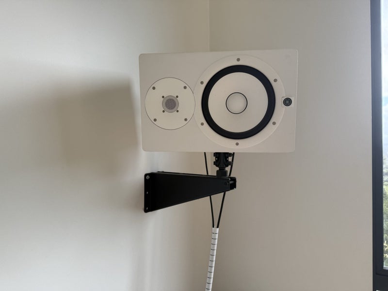 Yamaha HS8i speakers with HS8S sub and wall mounts Carousel 2