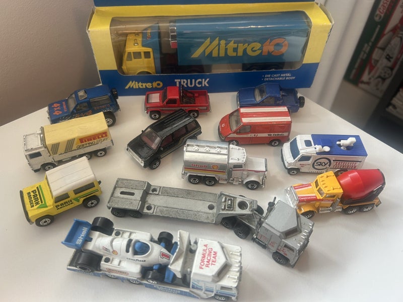 Matchbox tucks and vans Carousel 1