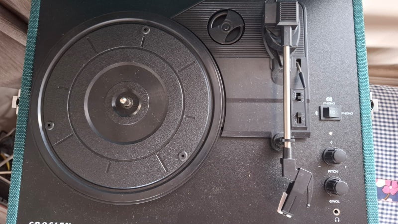 Crosley Voyager Portable Bluetooth Turntable64501641981185114