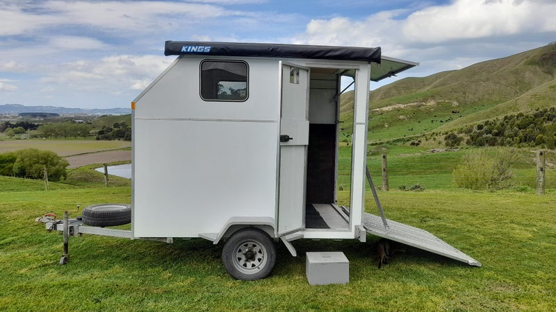 Enclosed Trailer63941633039746112