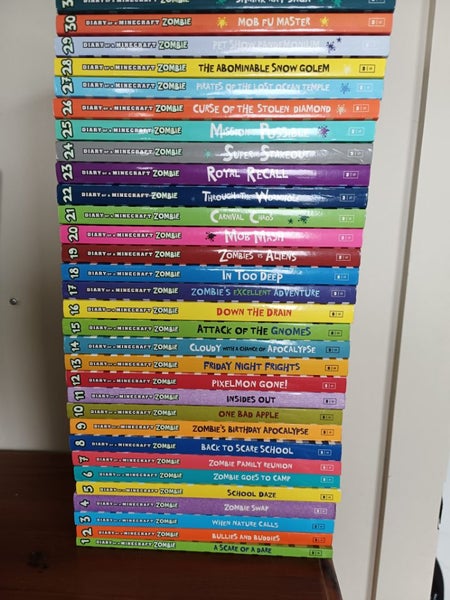 Minecraft Books Carousel 1