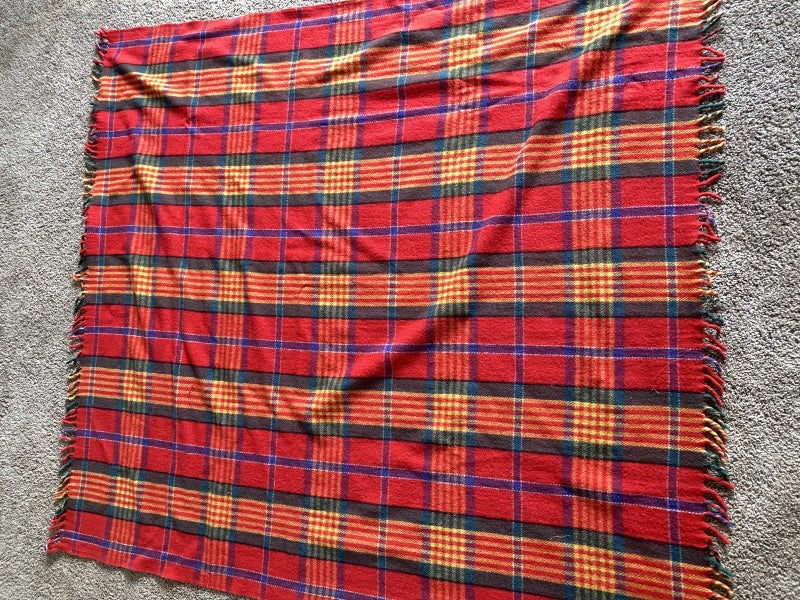 Woollen Rug Carousel 1