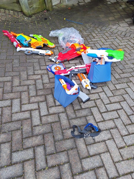 19 Nerf guns with cabinet Carousel 1