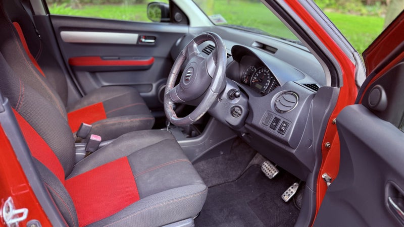 2005 Suzuki Swift Sport63942902464258113