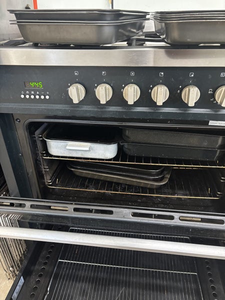 Parmco Black Gas & Electric 900mm Oven Carousel 6