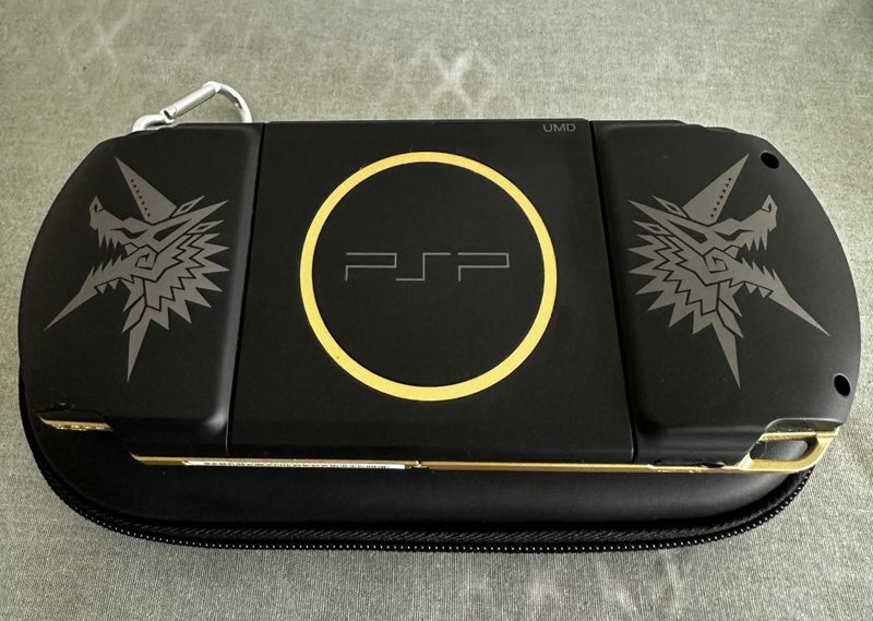 PSP 3000 – Monster Hunter Edition (Gold & Black) | 64 GB | Fully Set Up63950070606339112