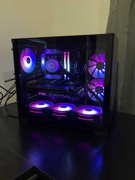 High end gaming PC + setup Carousel 1