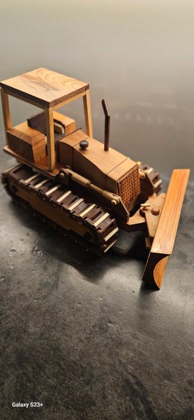 +++++Wooden Bulldozer +++++ Carousel 12
