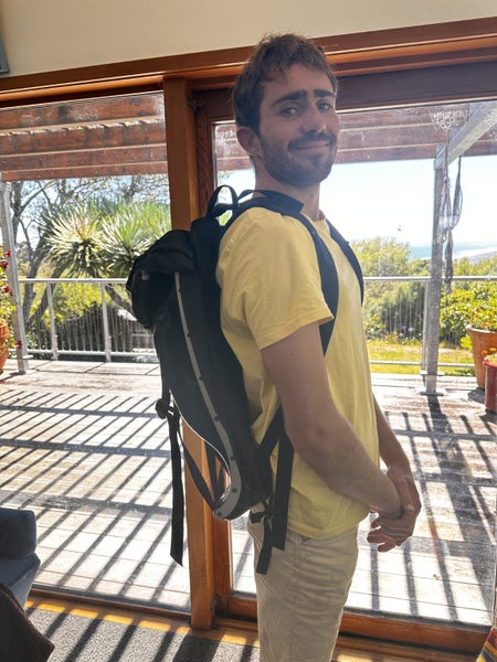 ?? Boblbee Hardshell Backpack – Black (used) ??64729524233985111