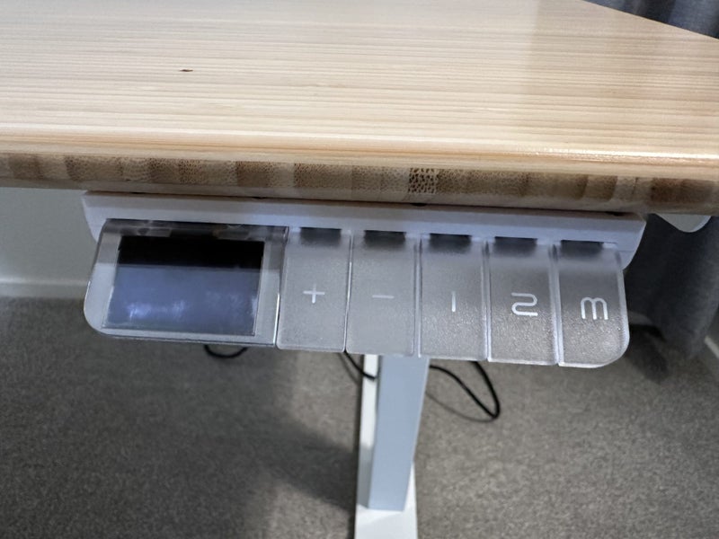 Stand Desk - height adjustable - as new63944880913665111