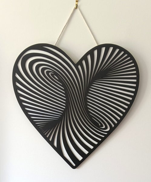 Black Twisted Heart Carousel 2