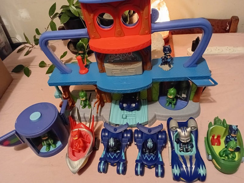 PJ Mask bulk lot Carousel 1