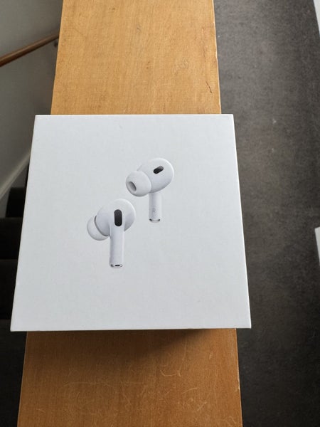 Apple AirPods Pro (Generation 1)64482774558082112