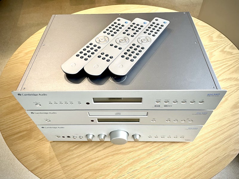 Cambridge Audio Azur 640A, C and T Carousel 2
