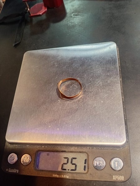 Vintage 9carat gold ring Carousel 9