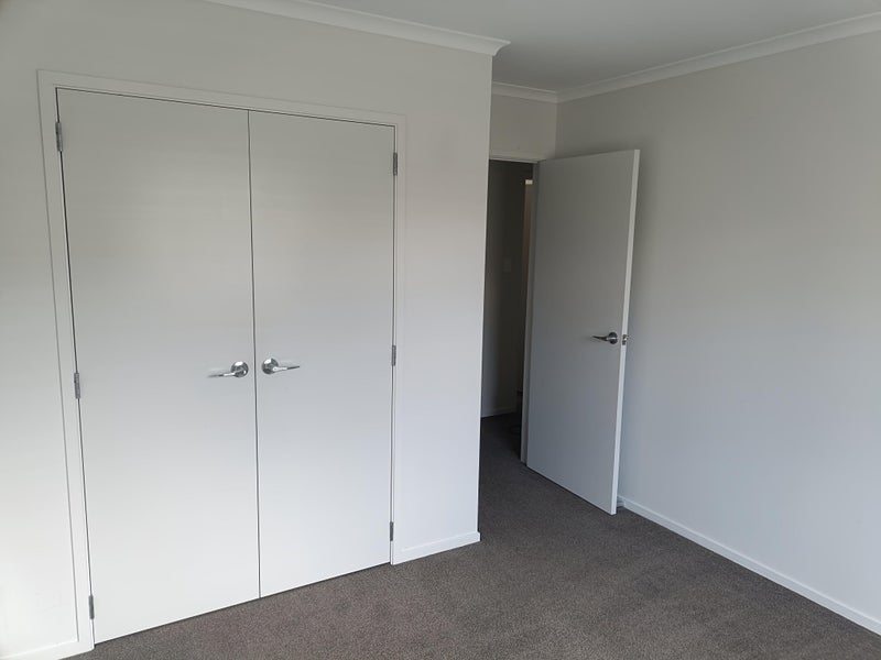 Pyes Pa, 3 bedrooms64508599522178111