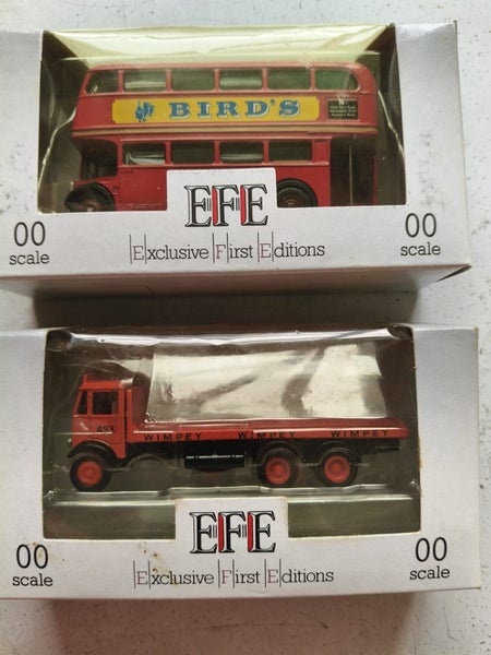 E.F.E models bus and truck( AH170) Carousel 1