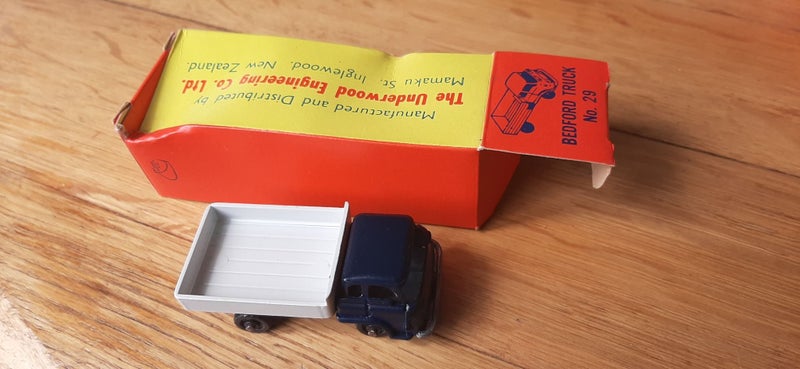 Collectible Boxed Fun Ho - Bedford Truck No 29 Carousel 1