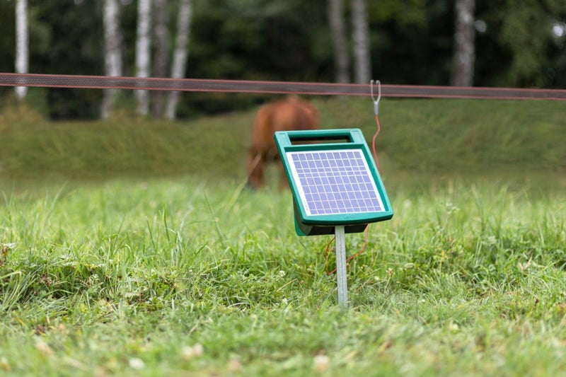 Solar Electric Fence Energiser S1000 - up to 4.5 hectares