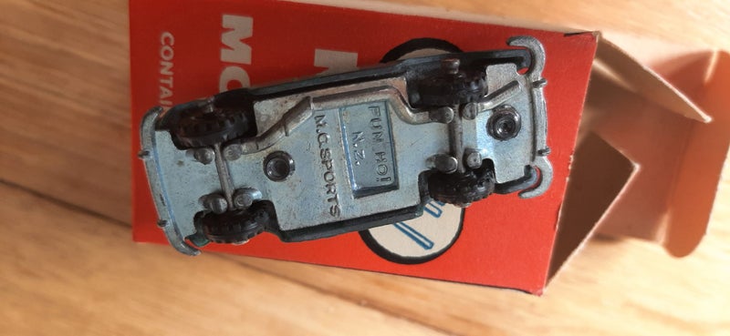 RARE Collectible Boxed Fun Ho - MG Sports Car No 25 - Mobil Box Carousel 4