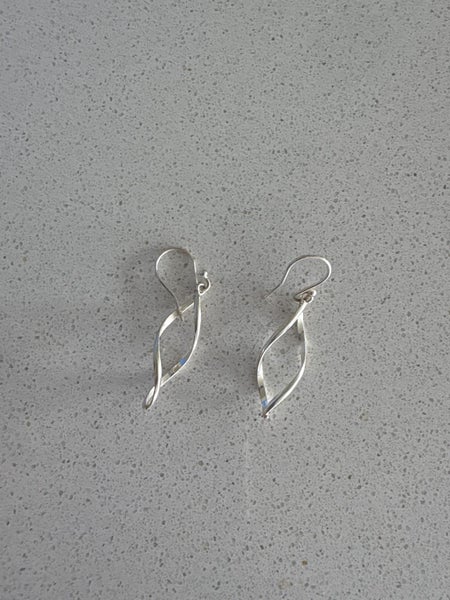 Michael Hill Sterling Silver Twist Earrings $1 Reserve Carousel 1
