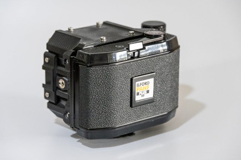 Medium Format Pinhole Camera – 6x7 Horseman roll film back64142060720001112