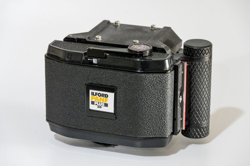 Medium Format Pinhole Camera – 6x7 Horseman roll film back64142060720001113