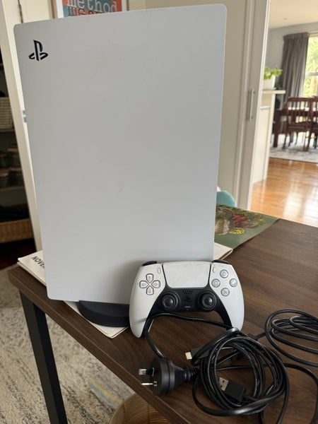 PlayStation 5 Carousel 1