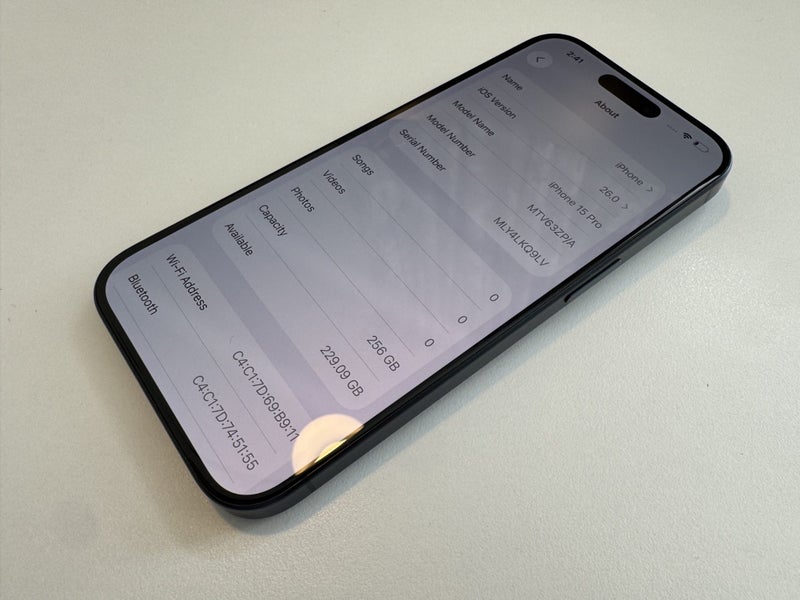 iPhone 15 Pro 256gb Blue Titanium64574389373697114